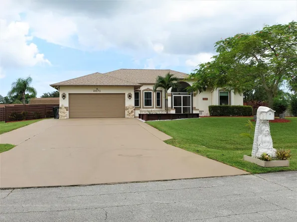2071 SE Bisbee Street, Port St Lucie, FL 34952