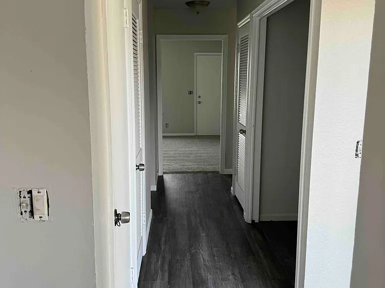 404 W Quantico St — Photo 5