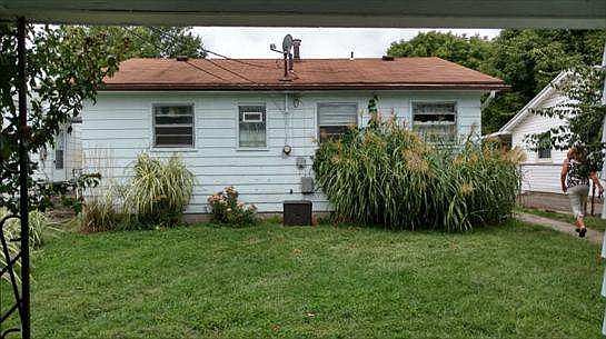 2nd image of 2148 Courtland Ave