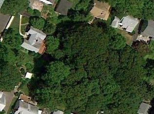 17 Halsted St, Verona, NJ 07044