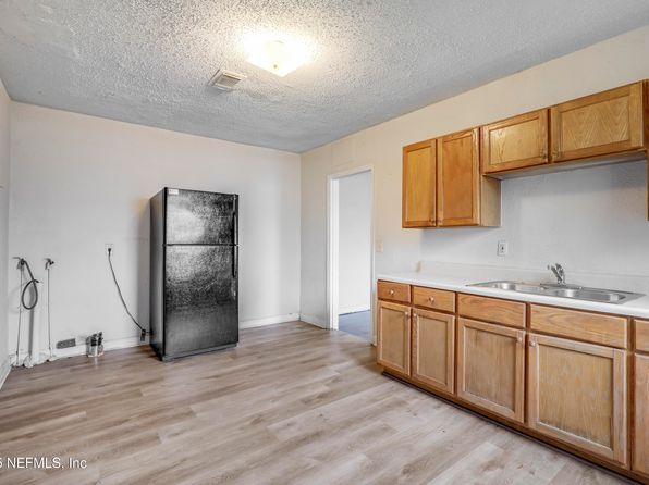 jacksonville-florida-154638722 picture