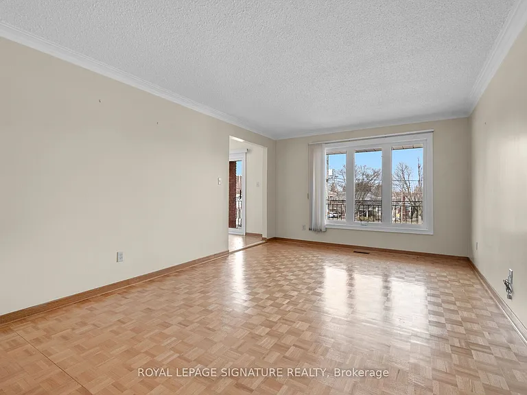 5 Acacia Ave — Photo 9