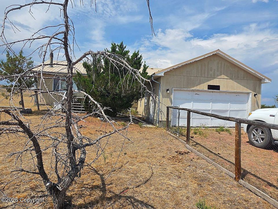 1st image of 12 Prairie Ln