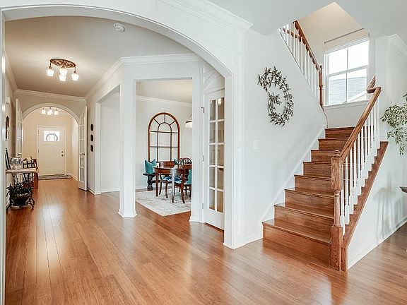 5th image of 4117 Eddy Ct