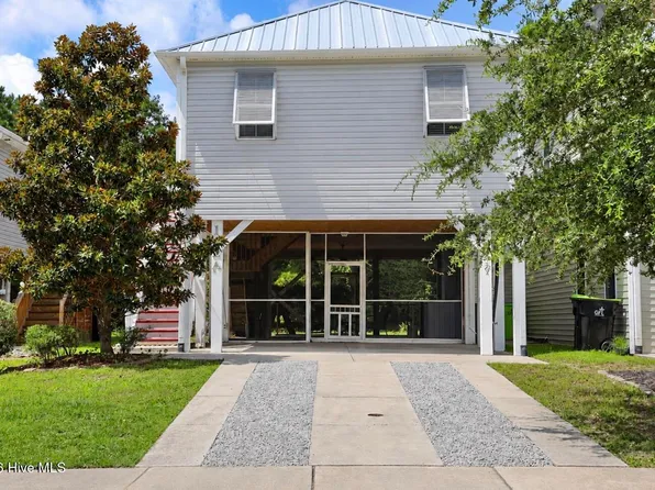 112a James Avenue, Surf City, NC 28445