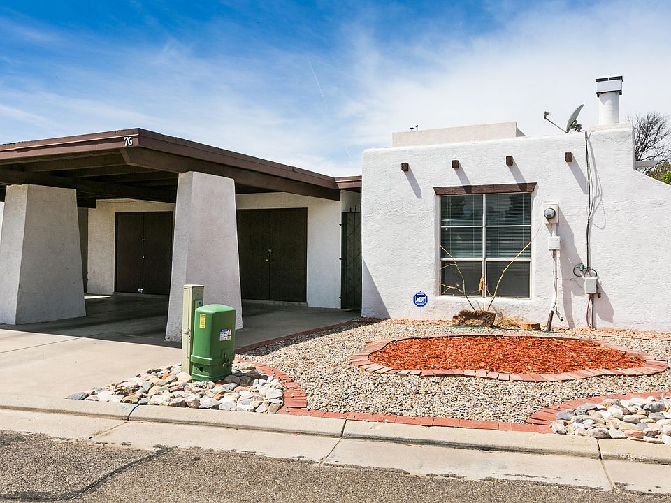 1st image of 76 Calle Arroyo Seco NW