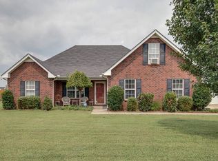 2911 Cliffside Dr, Christiana, TN 37037