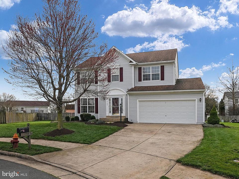 1st image of 6144 W Waverly Ct