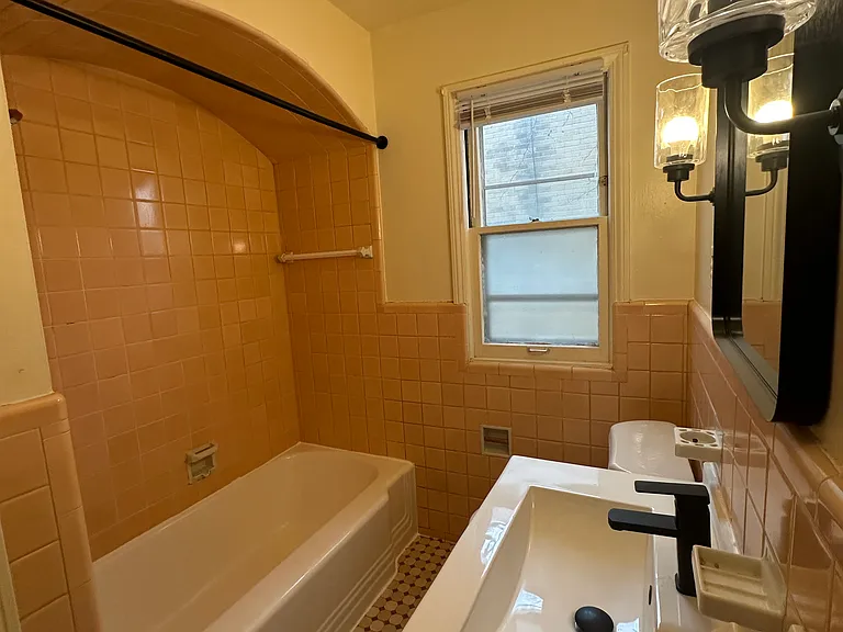 16894 Baylis St #1 — Photo 19