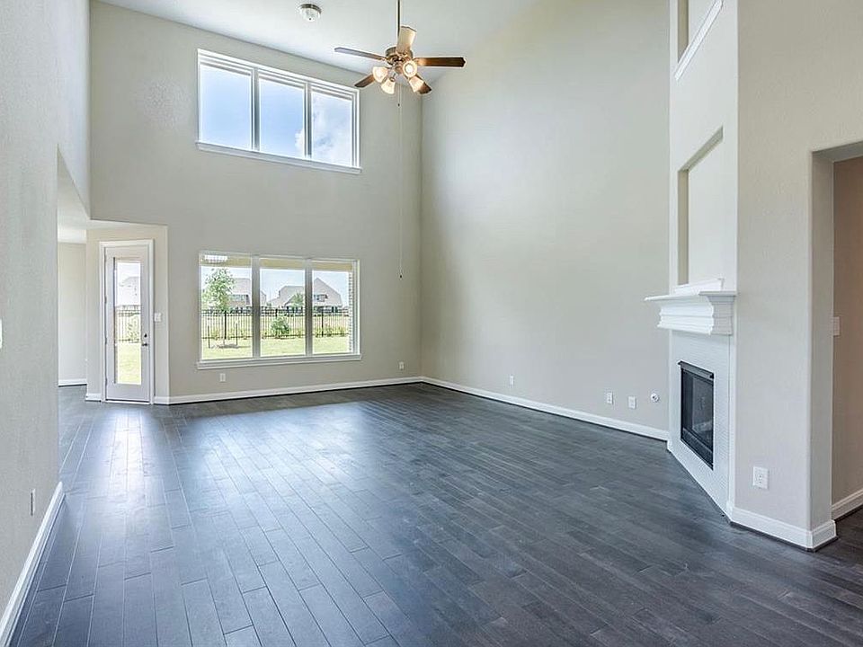 1st image of 6523 Providence River Ln
