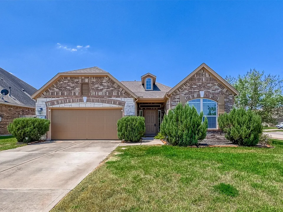 402 Conchola Ln