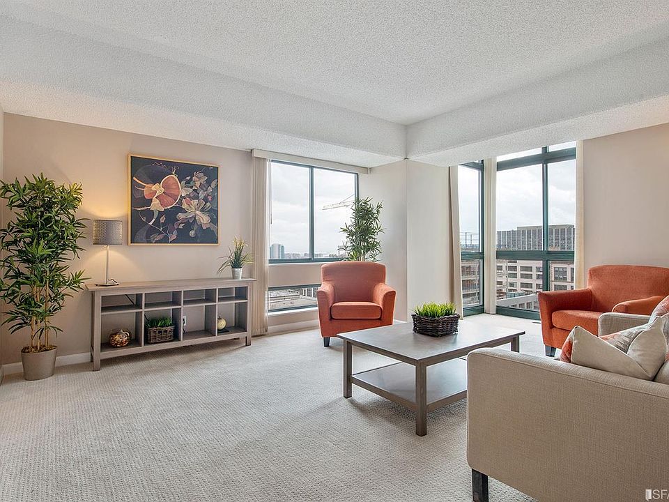 1st image of 1 Daniel Burnham Ct APT 709