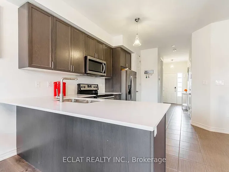 82 Bradbury Rd — Photo 7