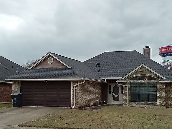 5th image of 2107 Middle Creek Blvd