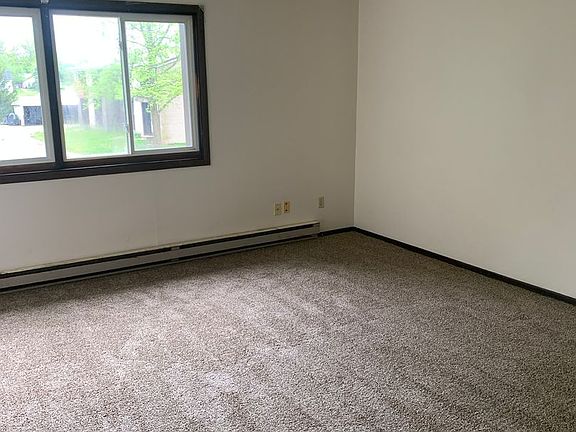 2nd image of 2311-2333 Ansley St #6