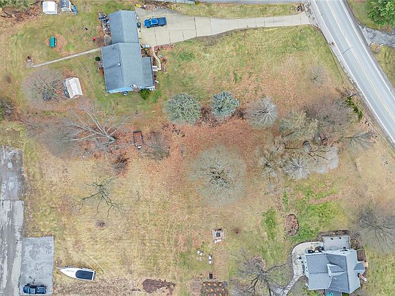 3rd image of 3 Tuscarawas Rd