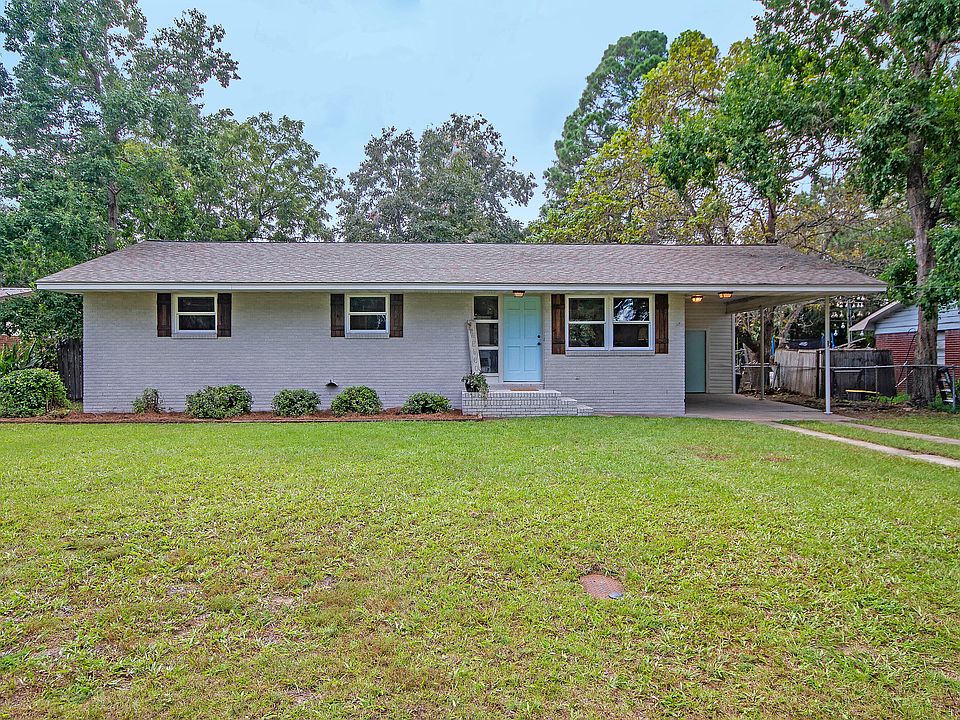 1st image of 118 Owens Cir