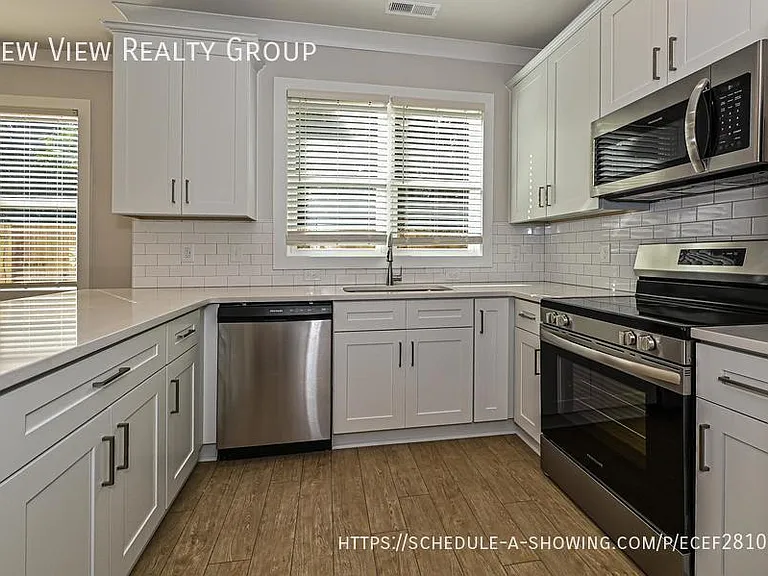 629 Colorado Ave — Photo 8