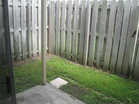 5th image of 2211 SE 25th Ave #2211