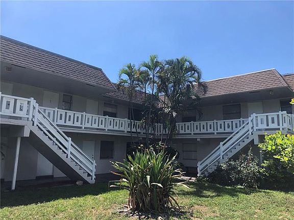 2nd image of 510 SE 12th Ct #3