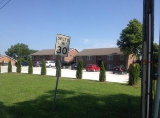 2727 Schott Rd APT 6, Jefferson City, MO 65101