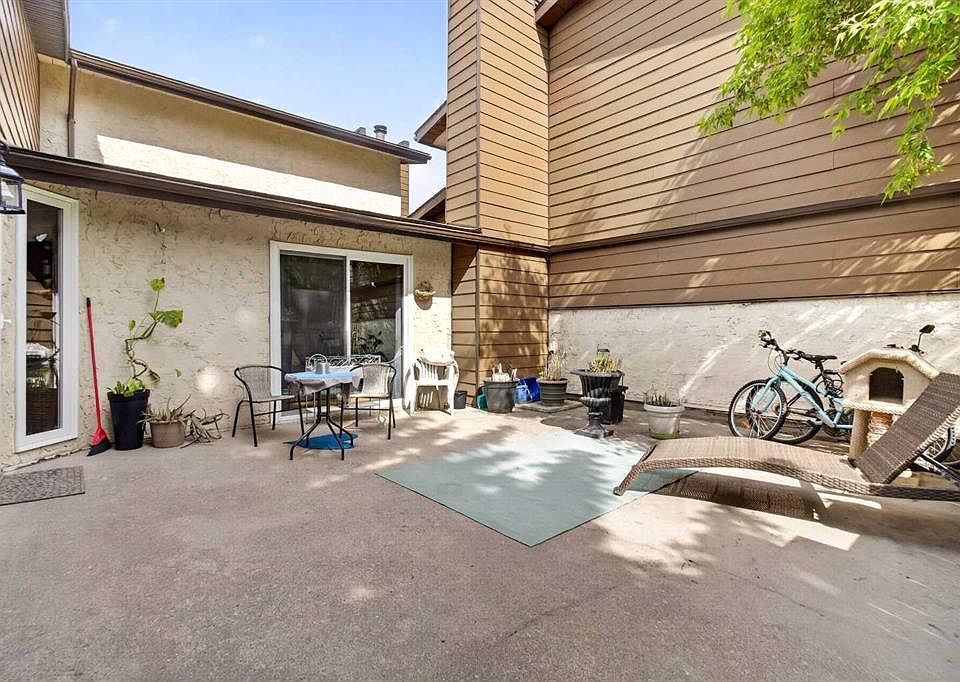 1st image of 5404 E 10th Ave SE #334