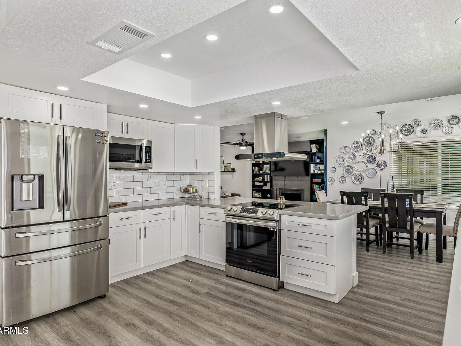 4152 W CROCUS Drive, Phoenix, AZ 85053 | Zillow