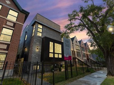 640 E 42nd St, Chicago, IL, 60653