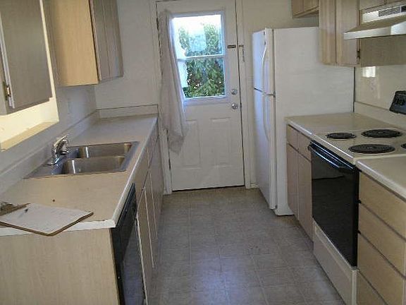 2nd image of 7600 E Horseshoe Ln