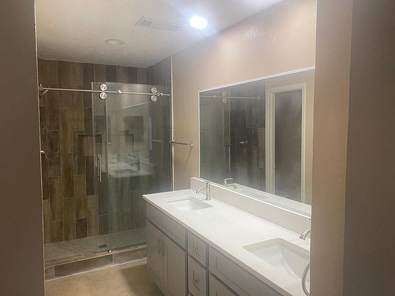 2nd image of 13623 Braeswest Dr