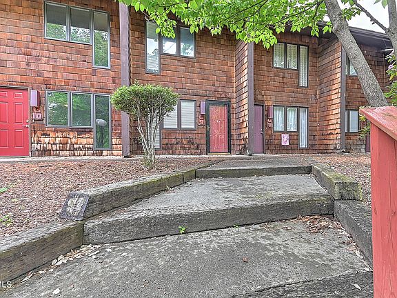 5th image of 115 Beechnut St APT G9