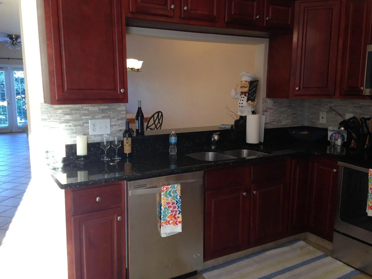 6076 Elysian Avenue — Photo 4