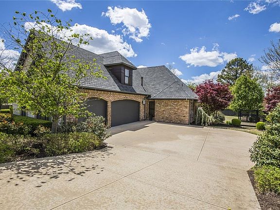 2nd image of 4546 Caddo Ln