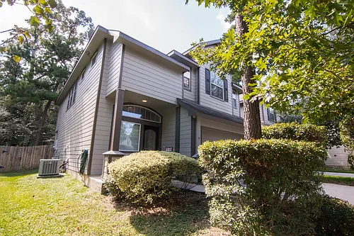 15 Aquiline Oaks Pl Photo 1