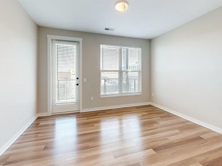 2B-ADA-The-Thomas-Living-Room 2B-ADA-The-Thomas-Living-Room