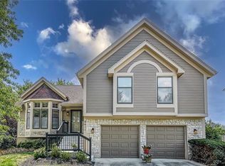 8411 W 150th St, Overland Park, KS 66223