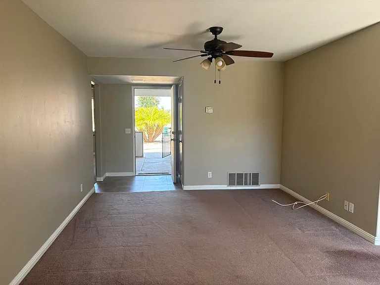 359 San Dimas Ave — Photo 12