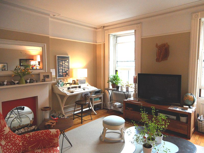 2nd image of 96 Hicks St APT 1