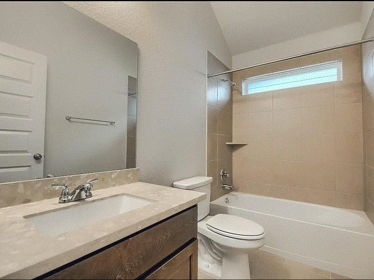 113 Thurston Dr — Photo 36