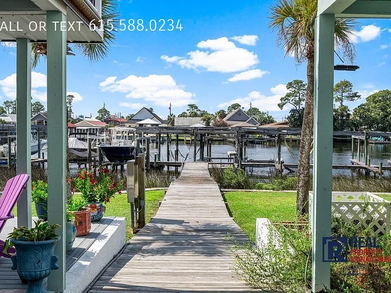 8623 N Lagoon Dr #D4 — Photo 32