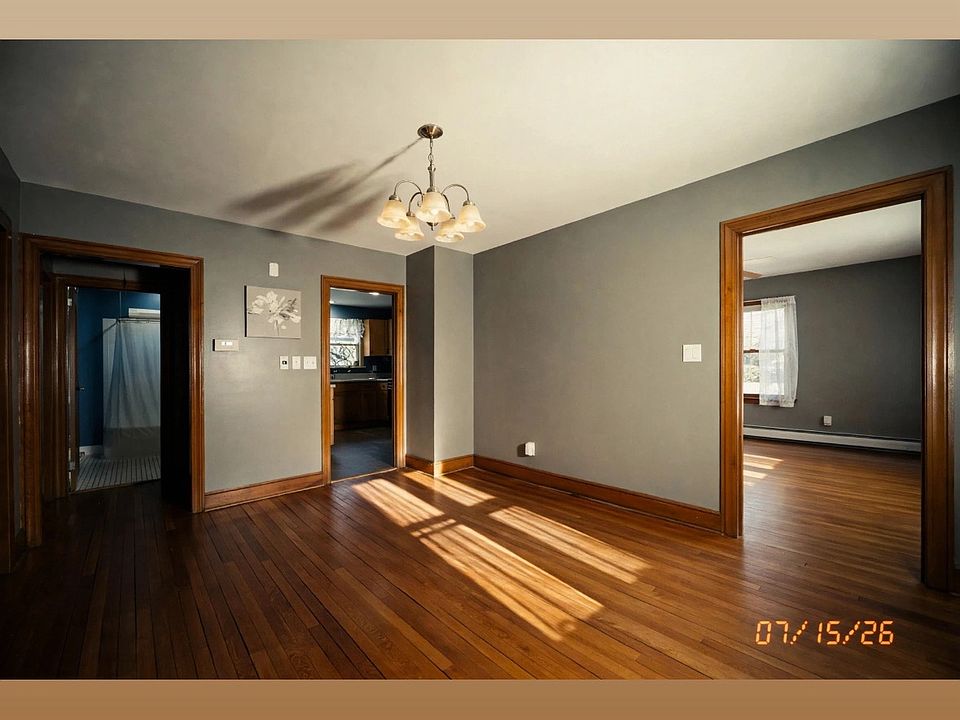 1st image of 118-120 Patterson St #1