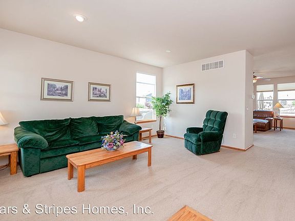 3rd image of 503 N 48th Ave