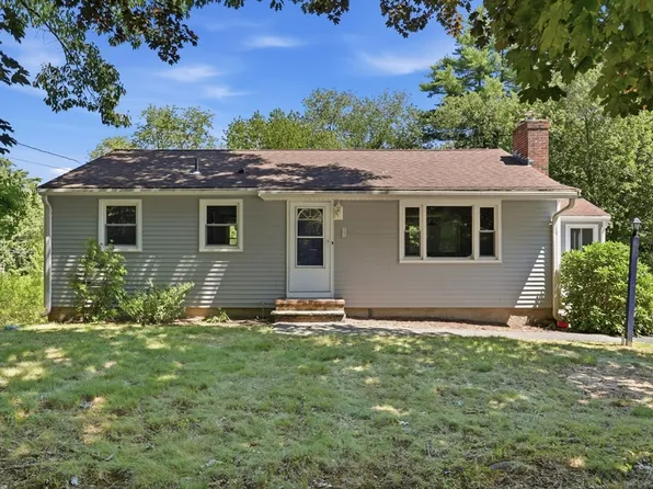 132 Haverhill Rd, Salem, NH 03079