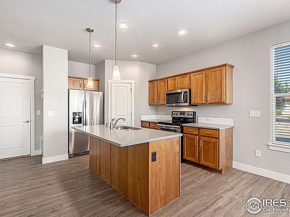 4th image of 6330 Orchard Park Dr #5