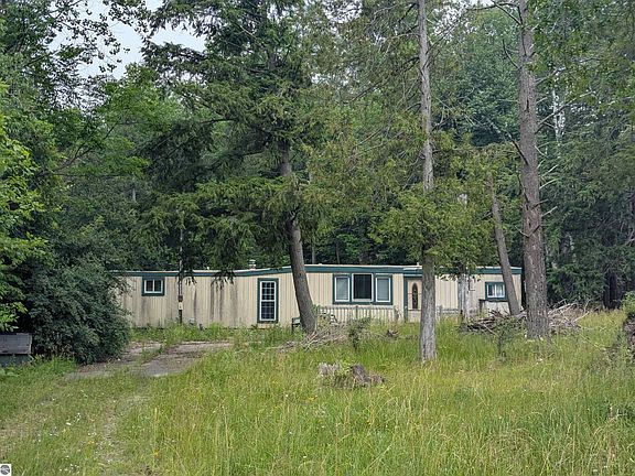 2nd image of 4192 Highbanks Dr