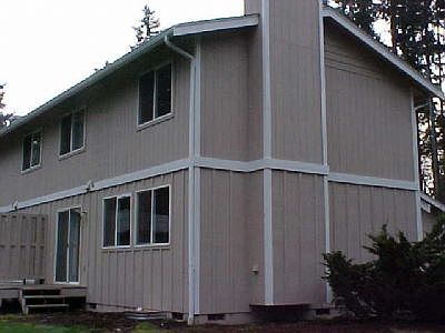 2nd image of 9101 116th St E #9103