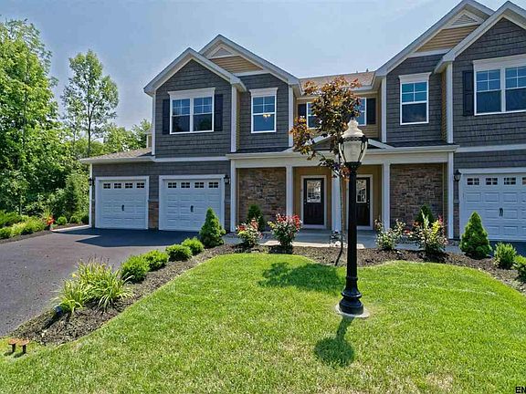 2nd image of 17 Clarice Ln