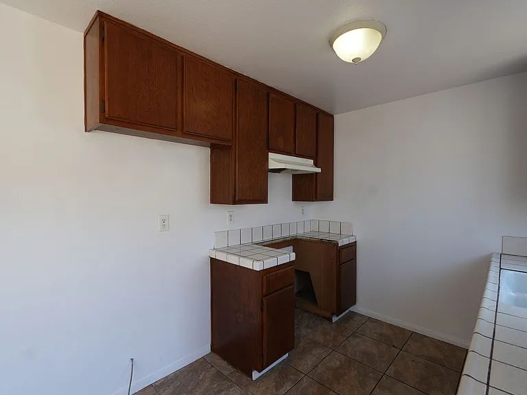 16809 Dalton Ave — Photo 3