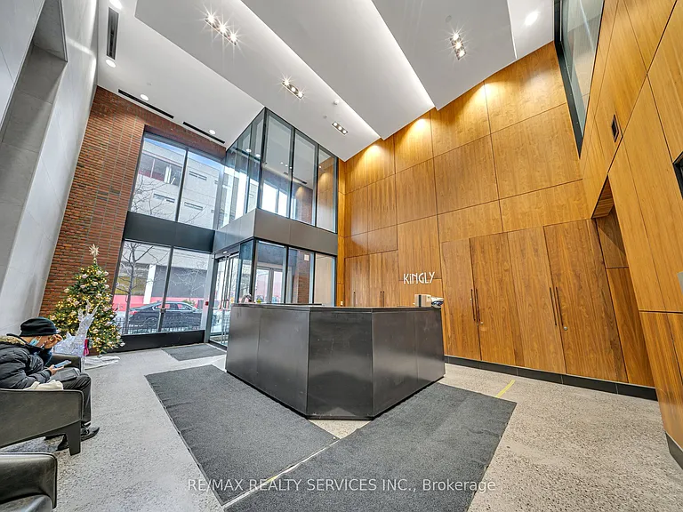 501 Adelaide St W #1404 — Photo 40