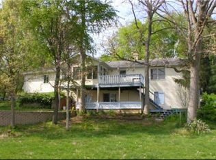 19456 Bauer Rd, Wilmington, IL 60481